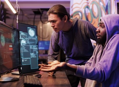 AI Evaluator Scams vs Legit Platforms